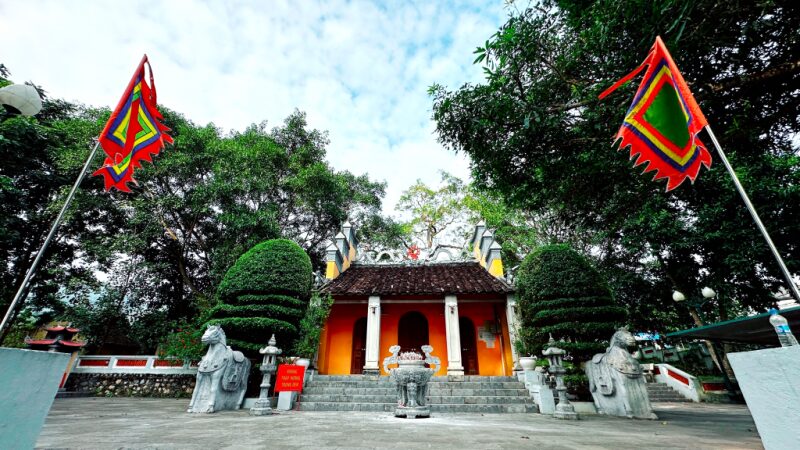 Đền Kỳ Sầm post thumbnail image
